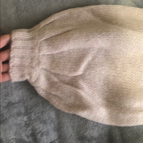 Small Sisley alpaca pale pink sweater - Picture 3 of 7